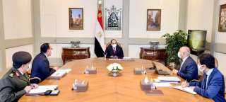 الرئيس  السيسي يتابع مشروعات النقل الجديدة التي يتم إضافتها لأول مرة لمكونات منظومة النقل الجماعي في مصر